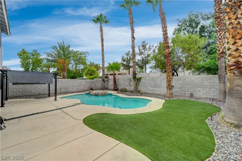 8117 Jade Harbor Court Las Vegas, NV 89143
