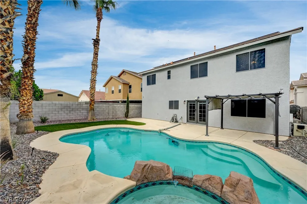 8117 Jade Harbor Court Las Vegas, NV 89143