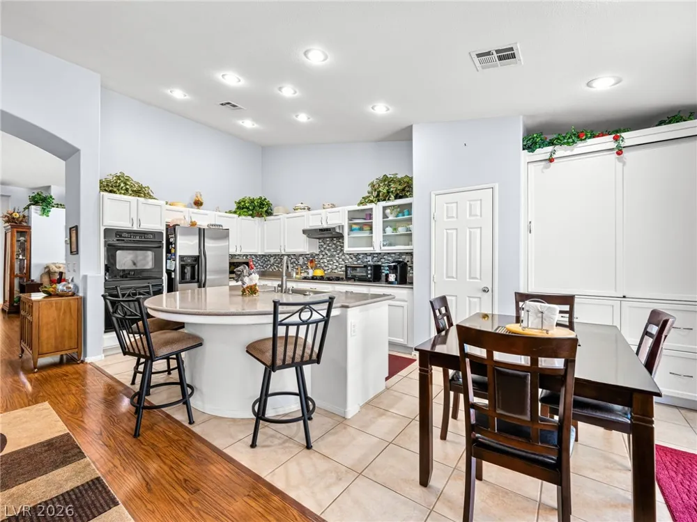 5448 Flying Arrow Place North Las Vegas, NV 89031