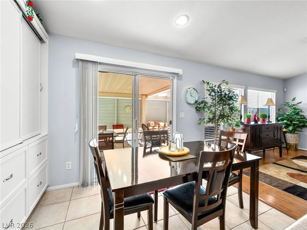 5448 Flying Arrow Place North Las Vegas, NV 89031