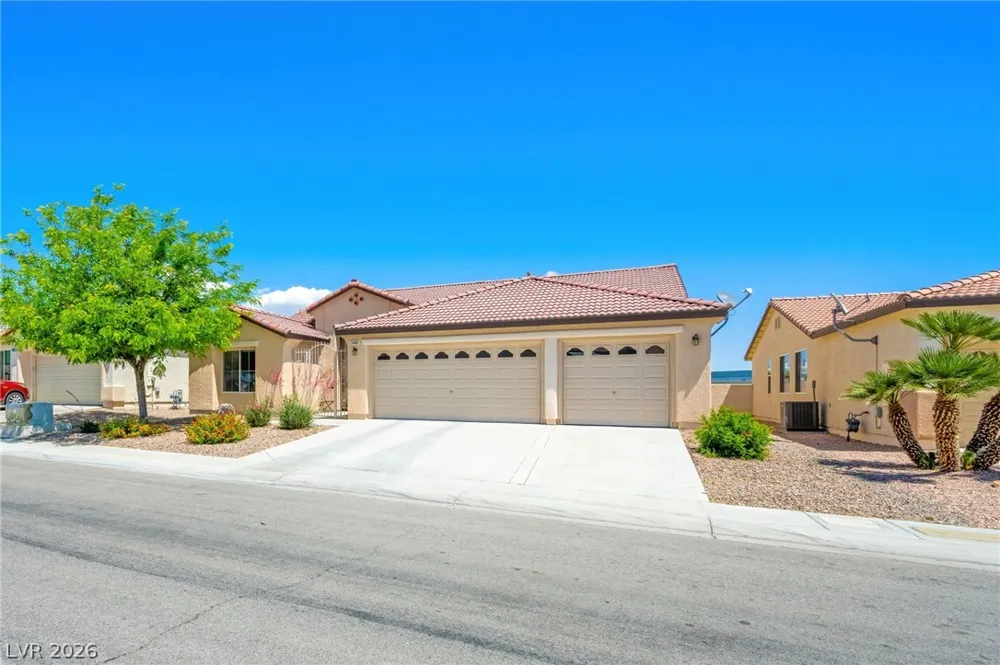 5448 Flying Arrow Place North Las Vegas, NV 89031
