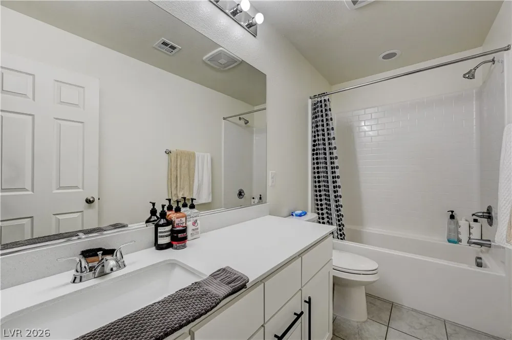 4417 Frias Falls Avenue Las Vegas, NV 89141