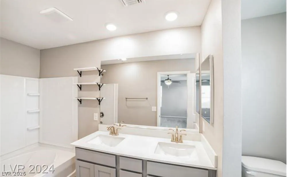 5281 Silver Branch Avenue Las Vegas, NV 89118