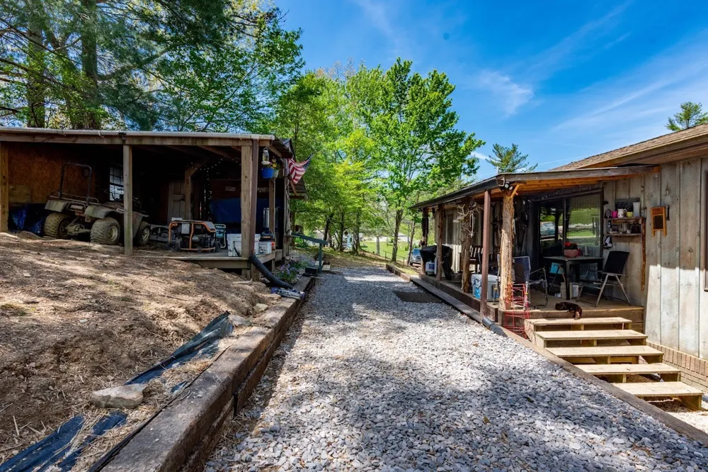 11 Cedar Hills Rd Grandview, TN 37337
