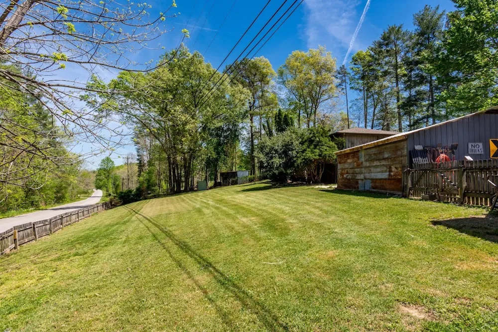 11 Cedar Hills Rd Grandview, TN 37337
