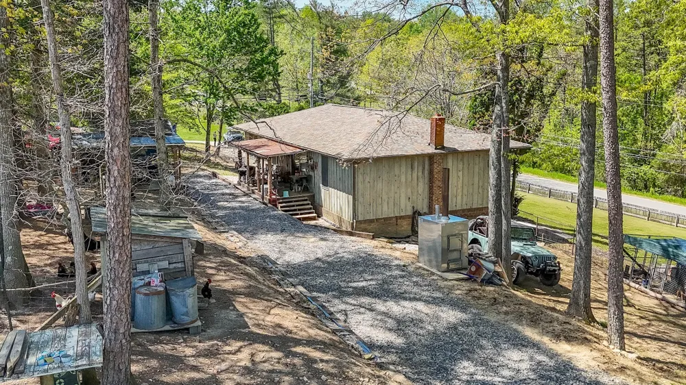 11 Cedar Hills Rd Grandview, TN 37337