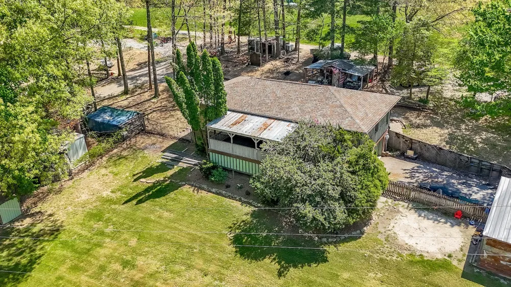 11 Cedar Hills Rd Grandview, TN 37337