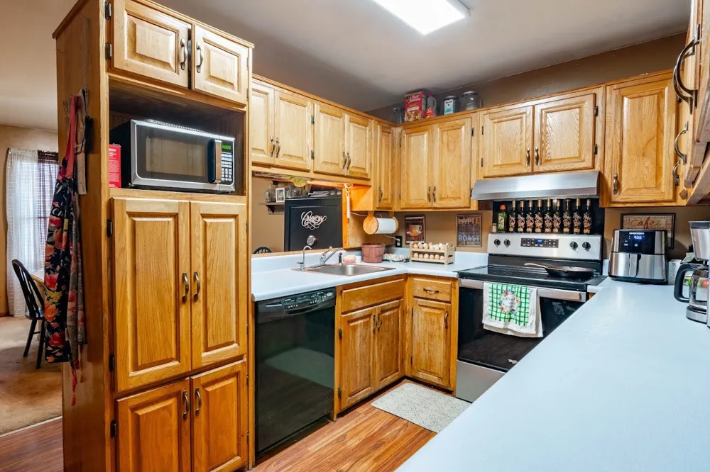 11 Cedar Hills Rd Grandview, TN 37337