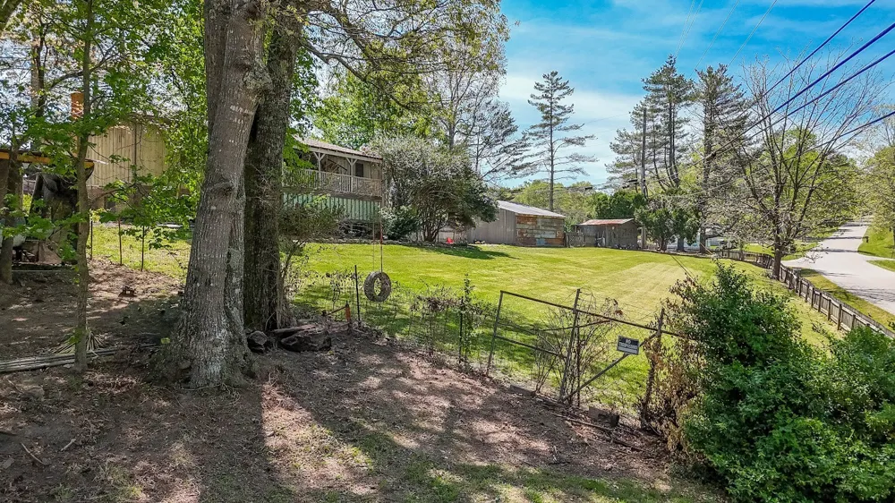 11 Cedar Hills Rd Grandview, TN 37337