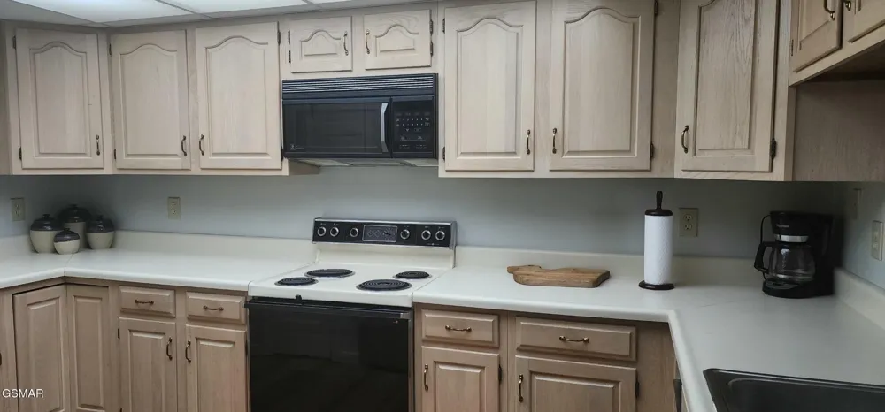 1704 Hidden Hills Road #112 Gatlinburg, TN 37738