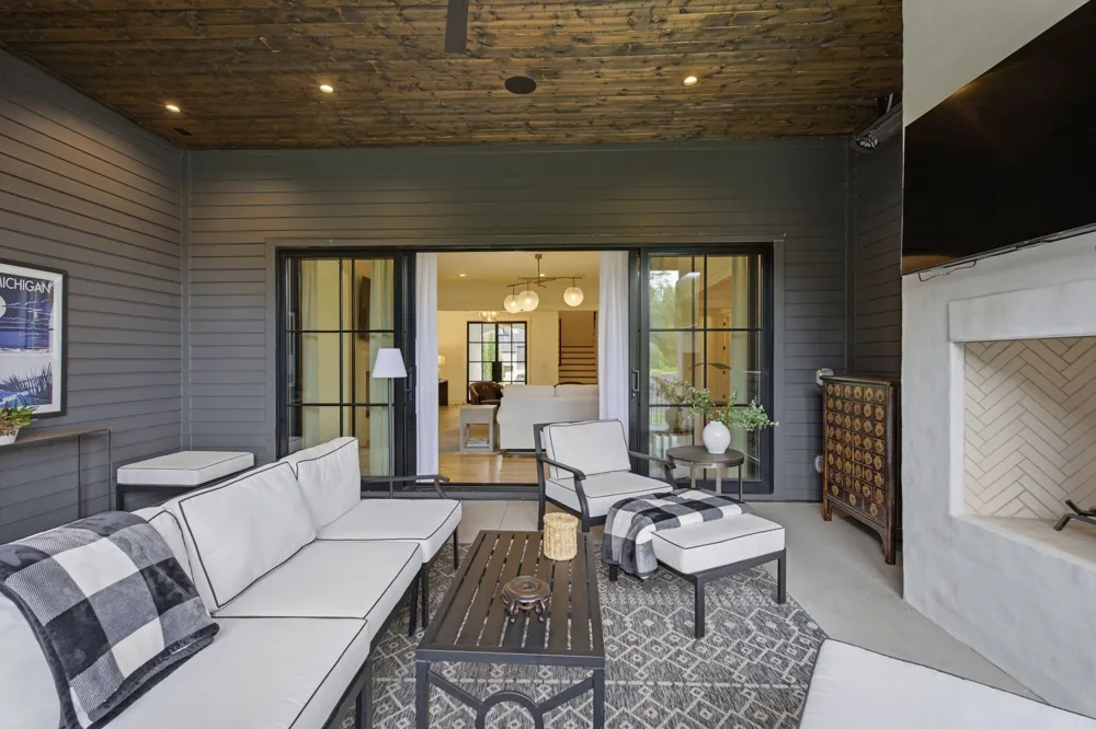 328 Kelly Glenn Ct Brentwood, TN 37027