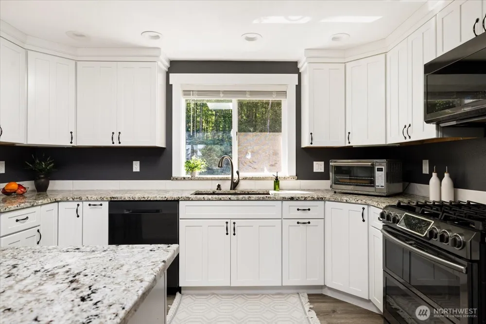 1867 Salmonberry Lane Langley, WA 98260