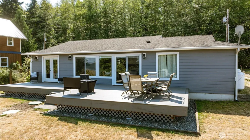 1867 Salmonberry Lane Langley, WA 98260