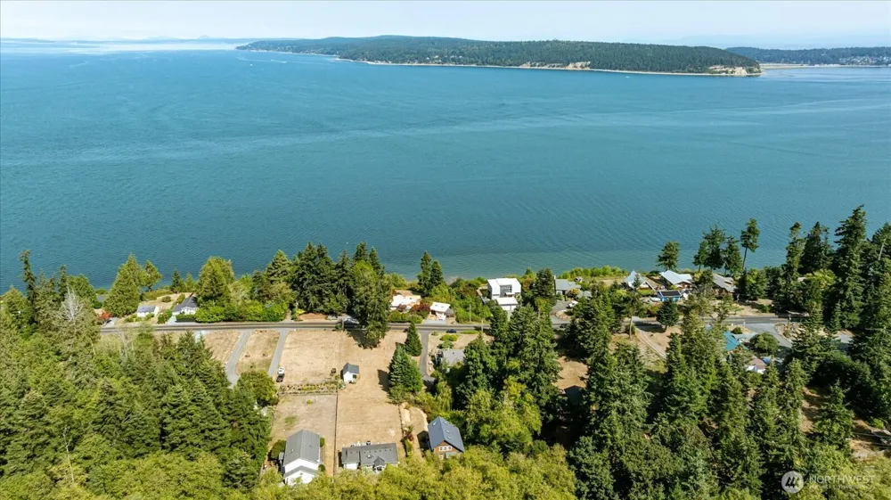 1867 Salmonberry Lane Langley, WA 98260