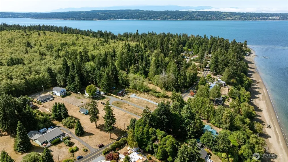 1867 Salmonberry Lane Langley, WA 98260