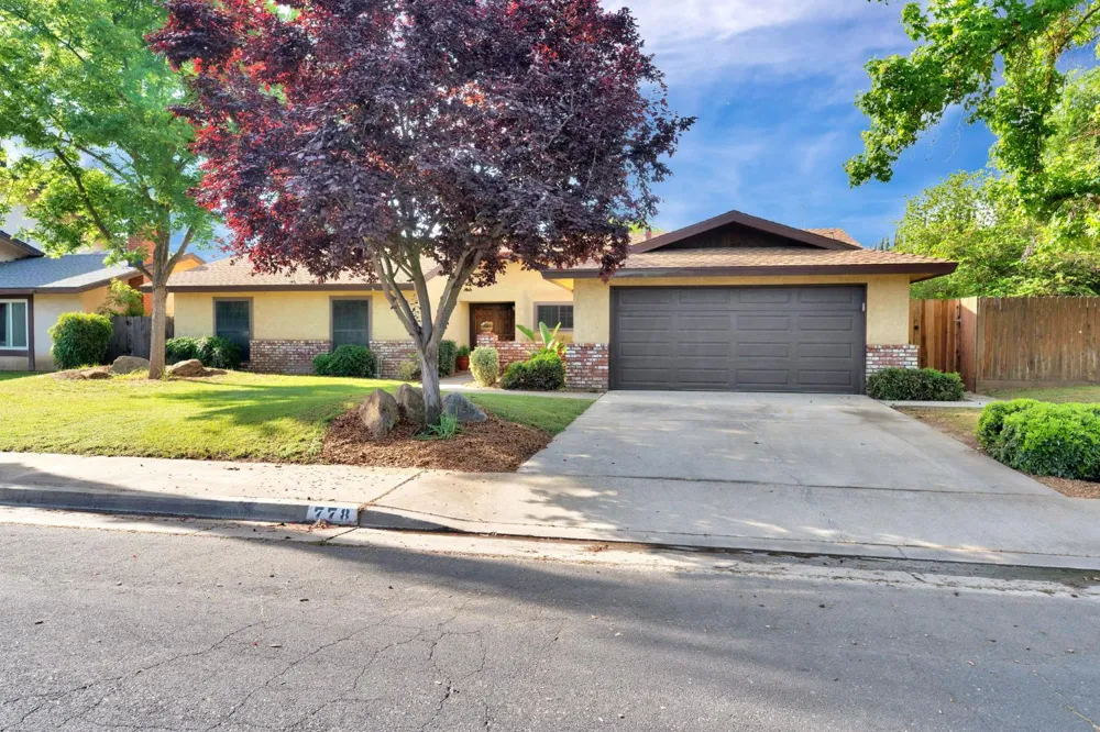 778 W Polson Avenue Clovis, CA 93612