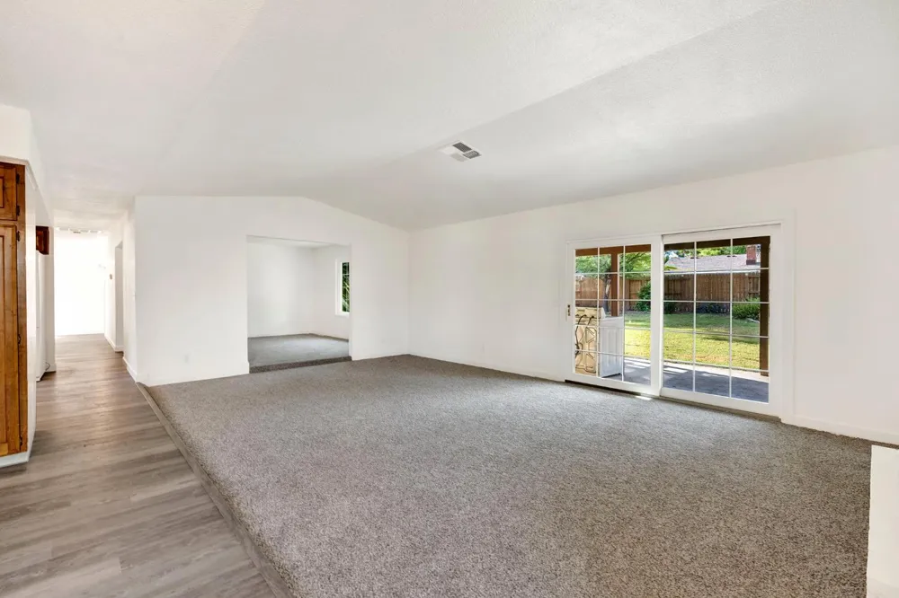 778 W Polson Avenue Clovis, CA 93612