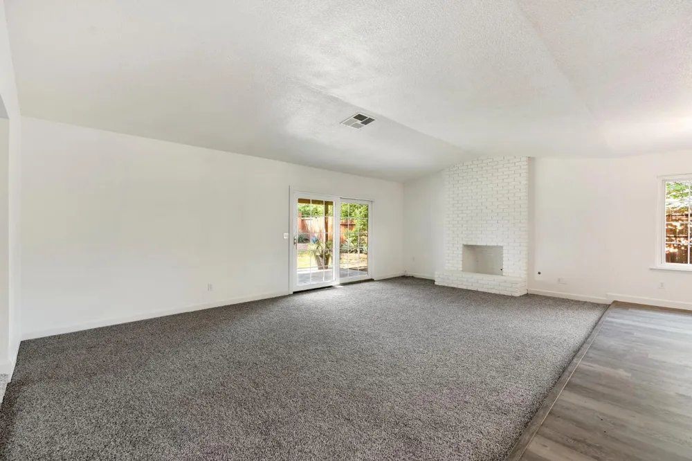 778 W Polson Avenue Clovis, CA 93612