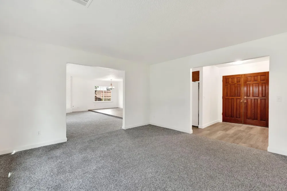 778 W Polson Avenue Clovis, CA 93612