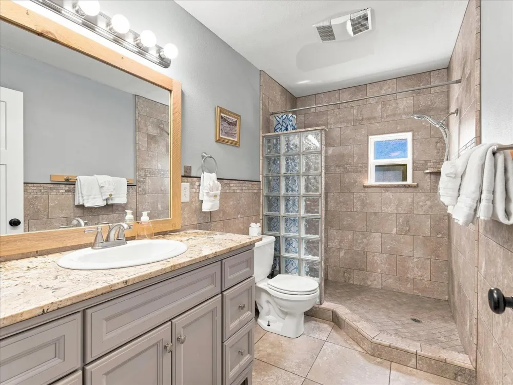 44665 Road 619 Ahwahnee, CA 93601