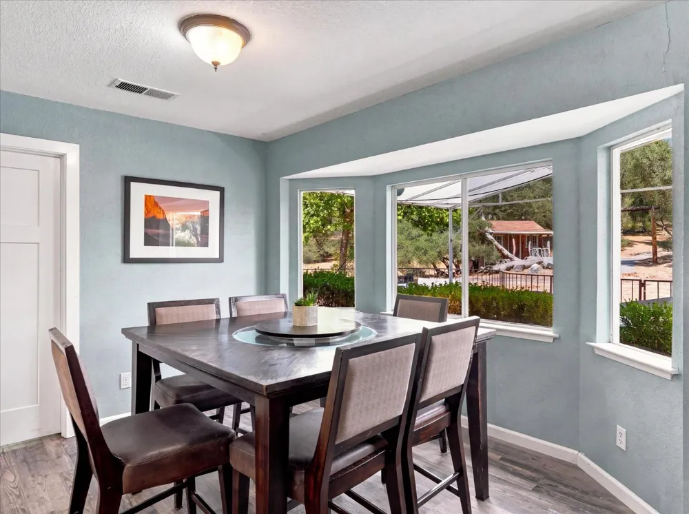 44665 Road 619 Ahwahnee, CA 93601