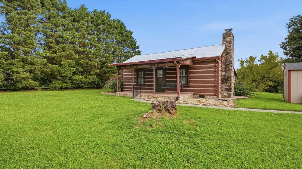 1745 31st Street NE Cleveland, TN 37323