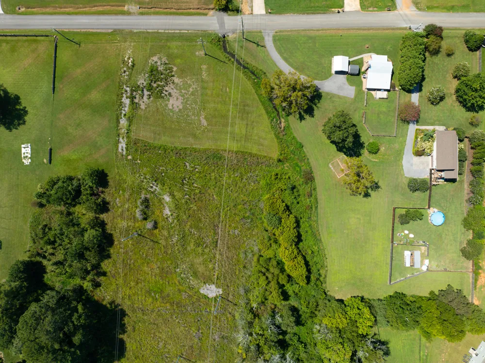 1745 31st Street NE Cleveland, TN 37323