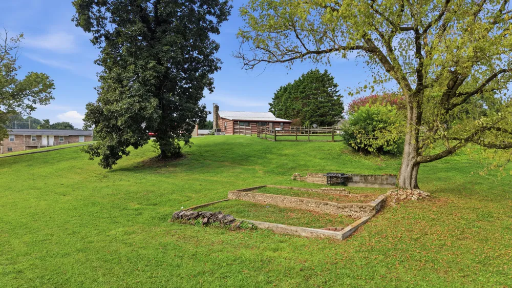 1745 31st Street NE Cleveland, TN 37323