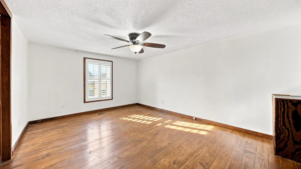 1745 31st Street NE Cleveland, TN 37323