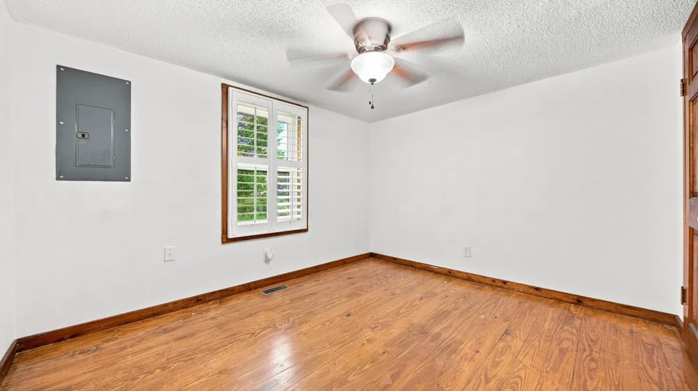 1745 31st Street NE Cleveland, TN 37323