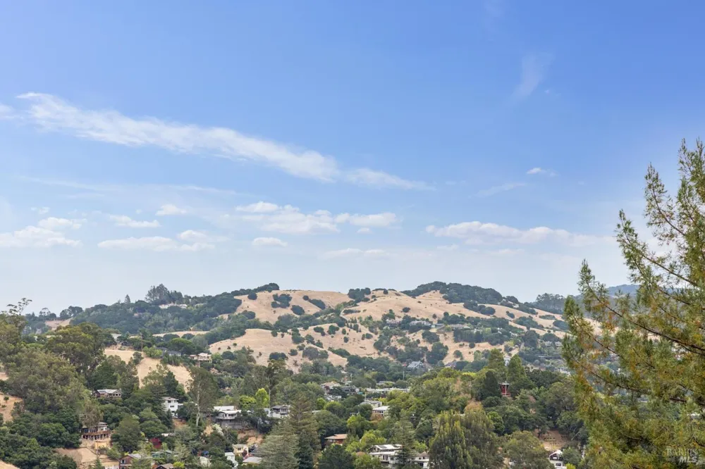 200 Tamalpais Road Fairfax, CA 94930