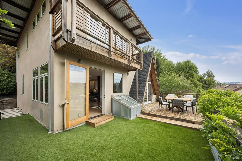 200 Tamalpais Road Fairfax, CA 94930