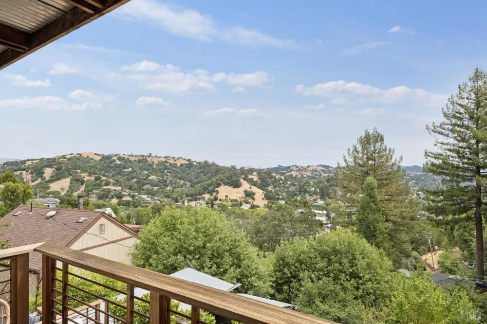 200 Tamalpais Road Fairfax, CA 94930