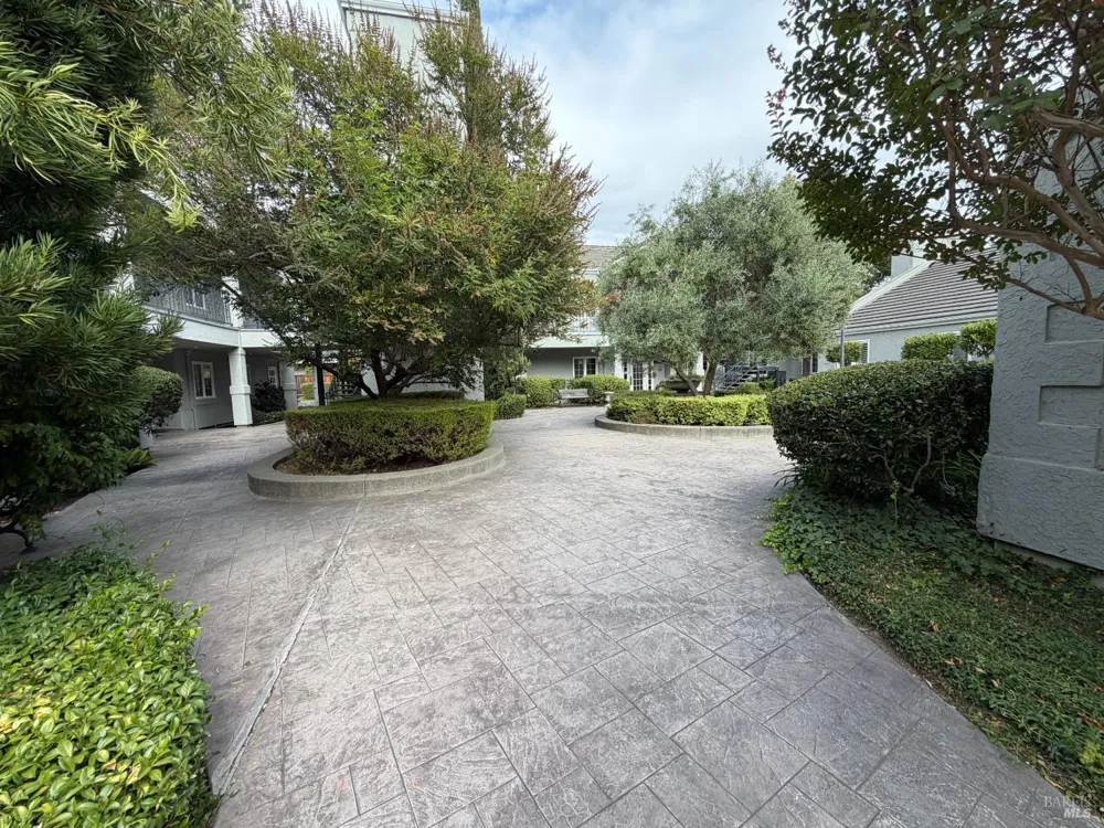 3434 Villa Lane ##380 Napa, CA 94558
