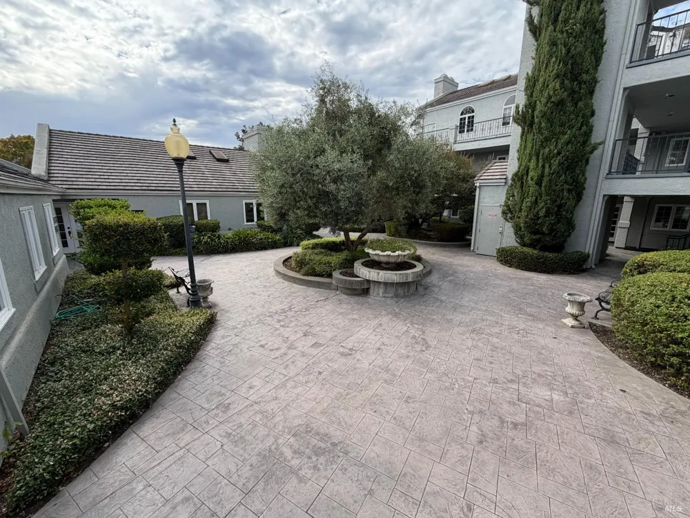 3434 Villa Lane ##380 Napa, CA 94558