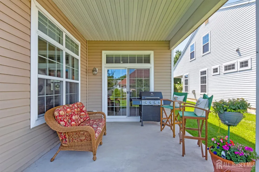 57 Mandrake Road Monroe, NJ 08831