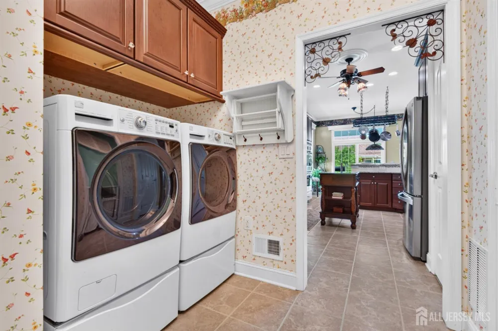 57 Mandrake Road Monroe, NJ 08831