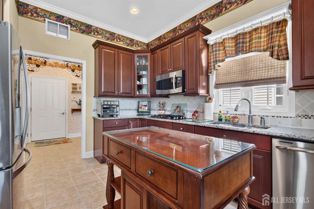 57 Mandrake Road Monroe, NJ 08831