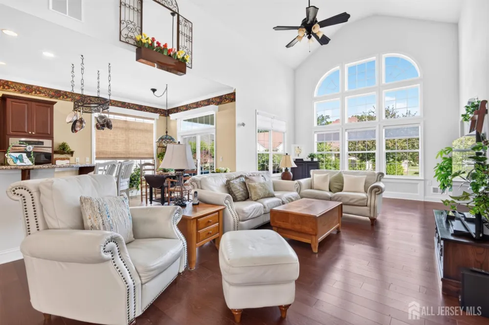 57 Mandrake Road Monroe, NJ 08831