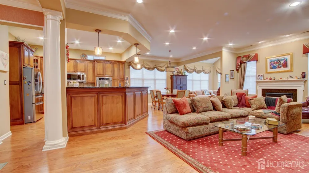 2 Troon Court Monroe, NJ 08831