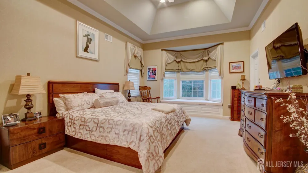 2 Troon Court Monroe, NJ 08831