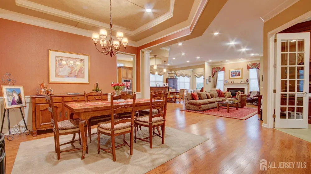 2 Troon Court Monroe, NJ 08831