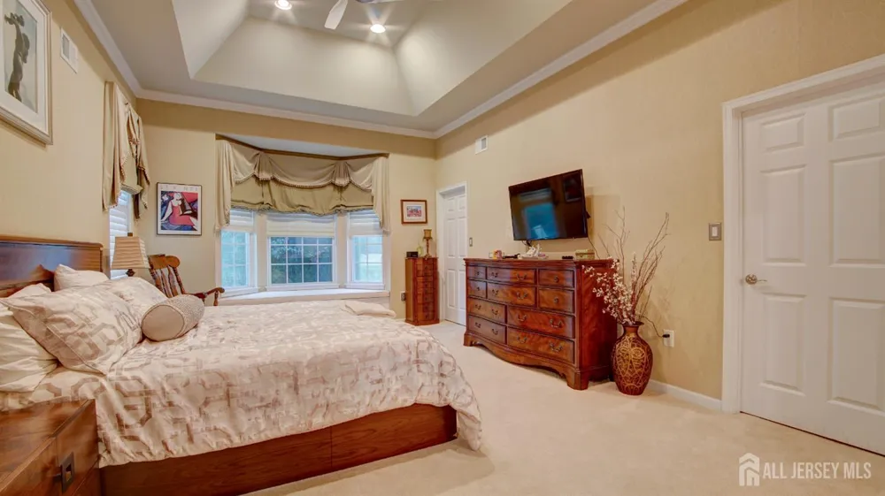 2 Troon Court Monroe, NJ 08831