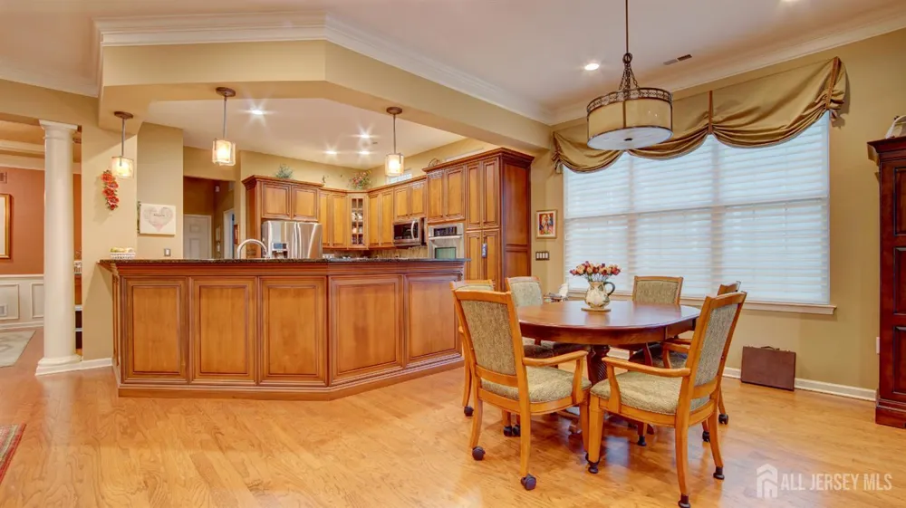 2 Troon Court Monroe, NJ 08831