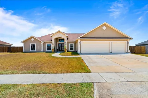 2026 Hyacinth Drive