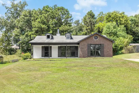 108 Lee Road 0810