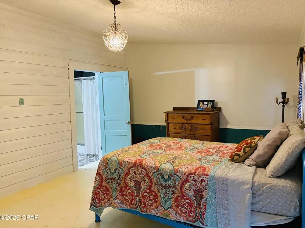 8869 NW Felix Flanders Road Altha, FL 32421