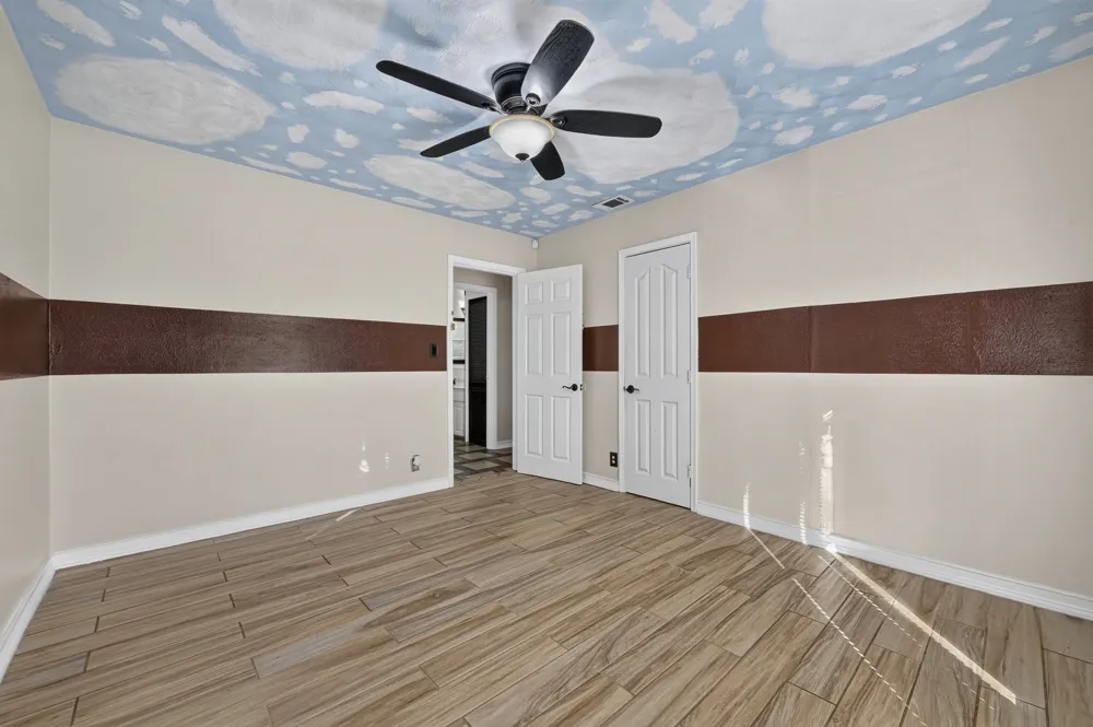 1629 Robinwood Drive Fort Worth, TX 76111