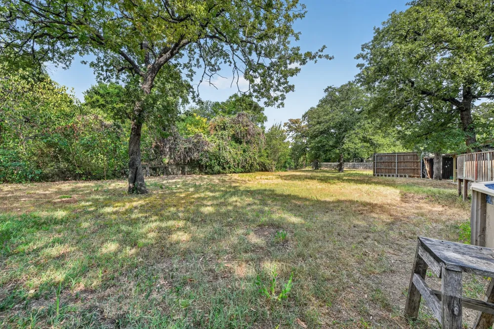 1629 Robinwood Drive Fort Worth, TX 76111