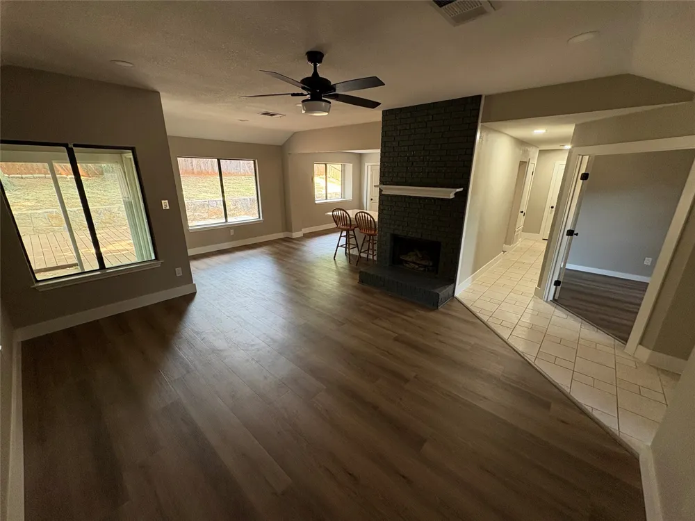 2710 Vistaview Drive Corinth, TX 76210